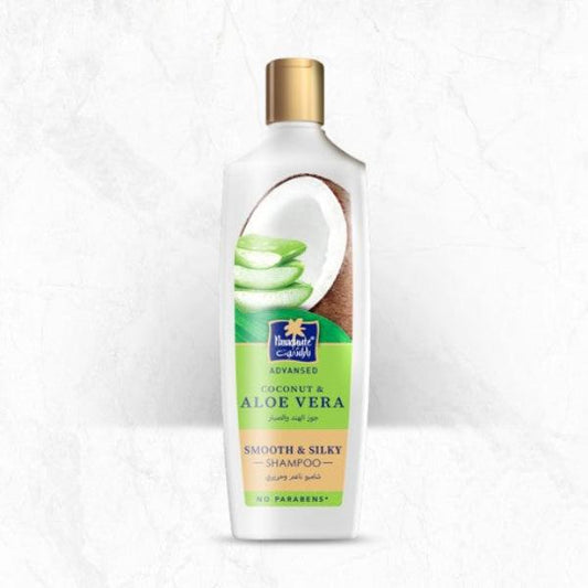 Parachute Advanced Smooth and Silky Shampoo with Aloe Vera and Coconut, 340ml bottle for nourishing hair care.